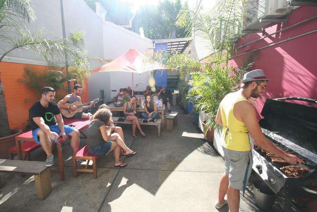 Zing Backpackers Hostel ซิดนีย์ ภายนอก รูปภาพ
