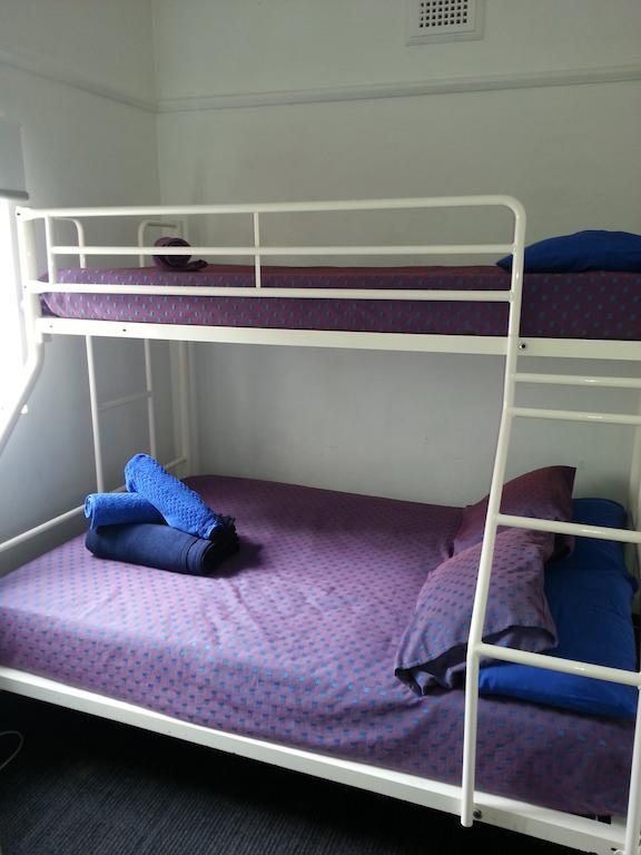 Zing Backpackers Hostel ซิดนีย์ ภายนอก รูปภาพ